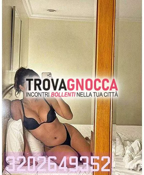 Foto di 3202649352