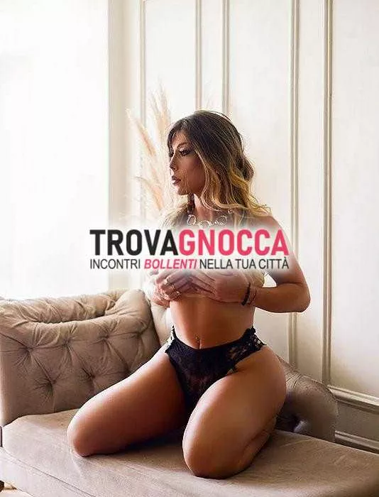 escort.it - 3205561787 - Teramo: bella transessuale colonnella prendi...