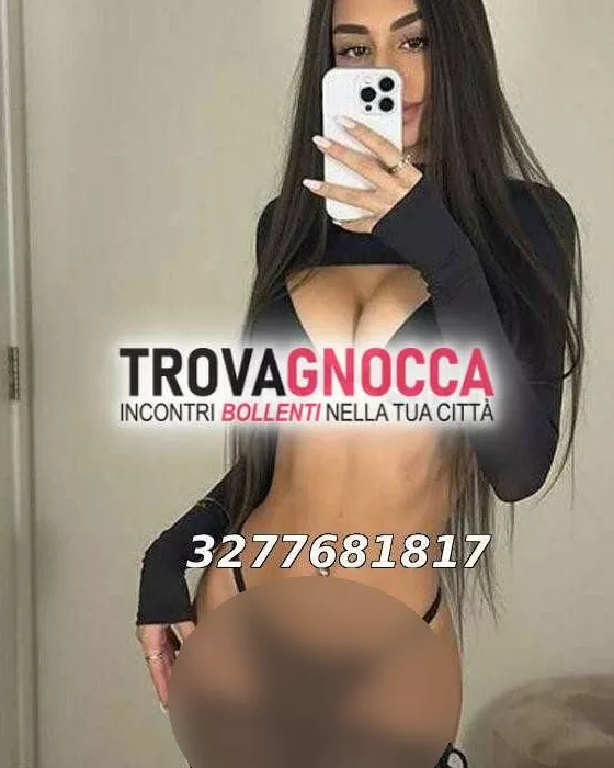 escort.it - 3277681817 - Ferrara: prima volta studentessa italiana...