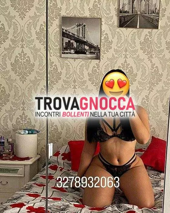 Foto di 3278932063