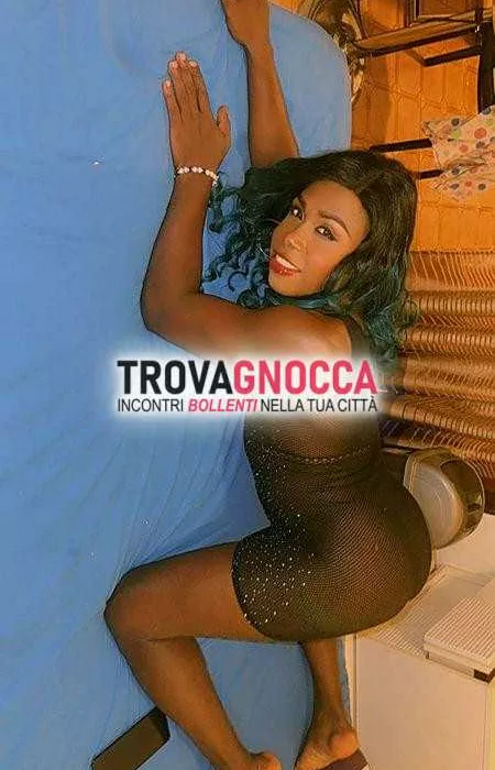 escort.it - 3510645507 - Gorizia: transessuale colombiana piccolina...