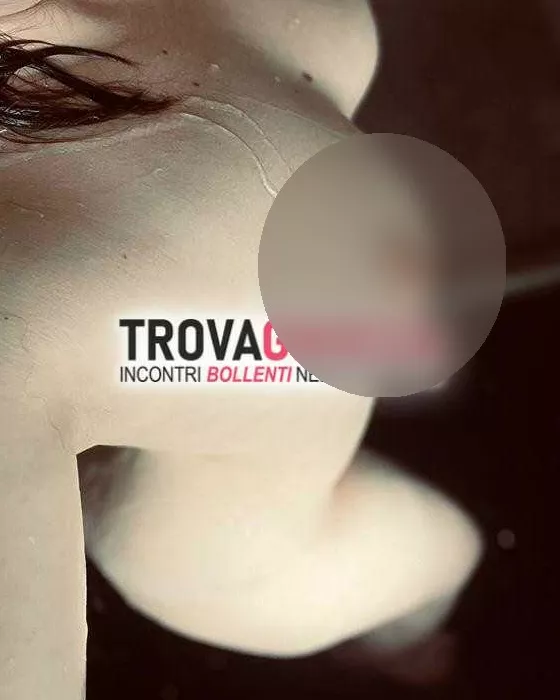 escort.it - 3518349305 - Genova: bambolina bella solo te😘 ti rispondo...
