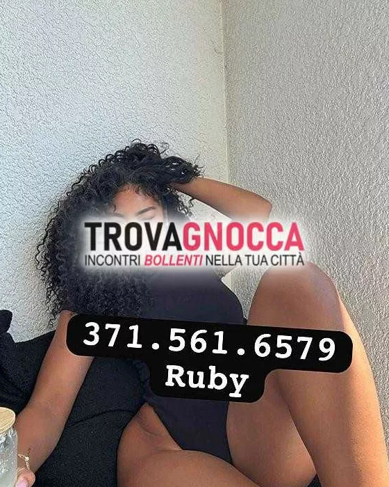Foto di 3715616579