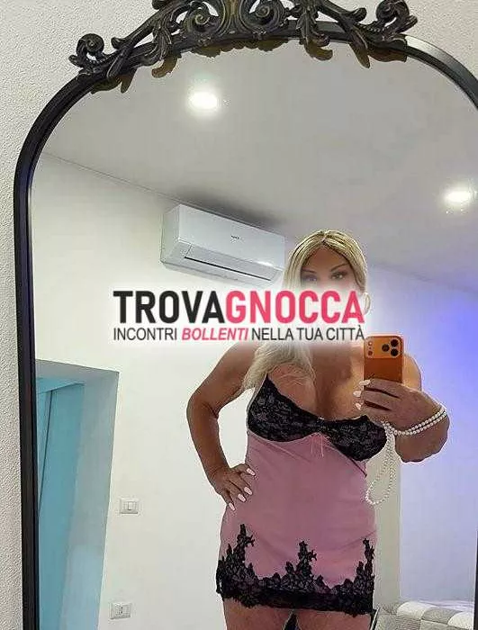 Foto di 3716435570