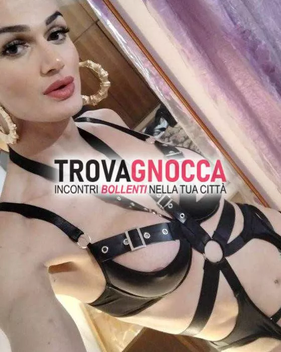 escort.it - 3928058908 - Como: 🍎🍌roberta 🌸🤩transessuale piu' bella e...