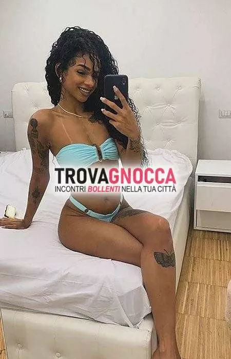 Foto di 3929718700