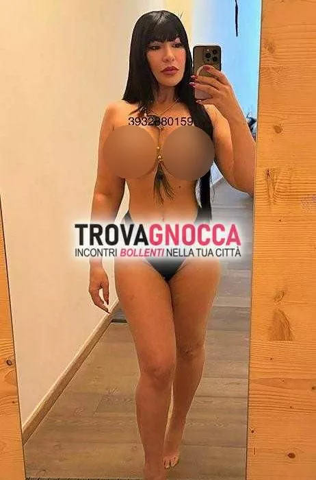 Foto di 3932880150